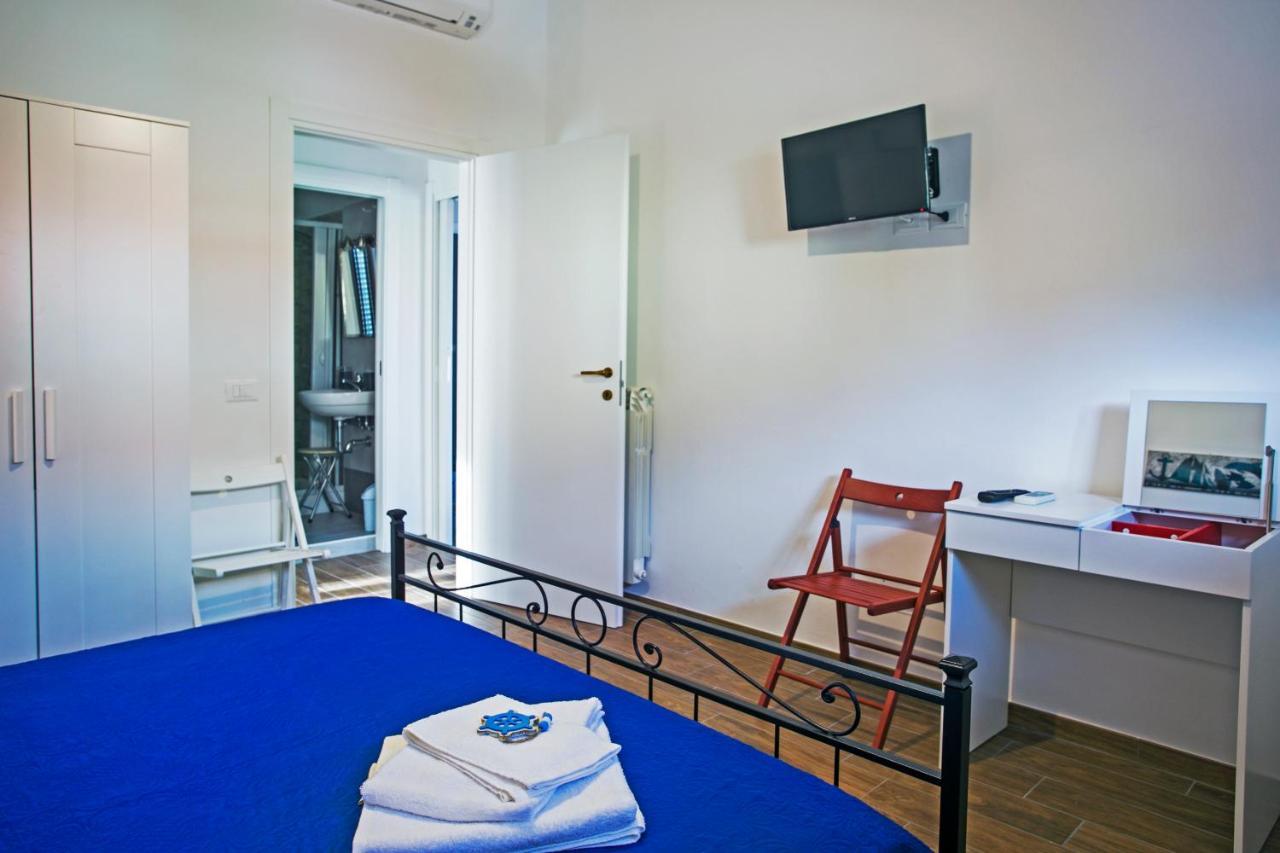 B&B Al Blu Gaeta Buitenkant foto